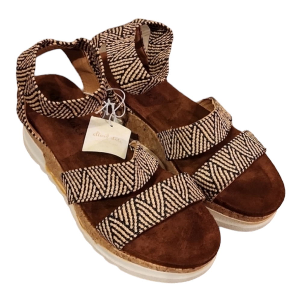 Altard State Drake sandals size 10 NWT